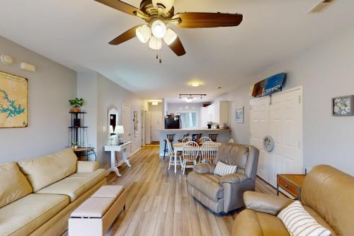 On the Lake Condo - Mariners Landing Country Club