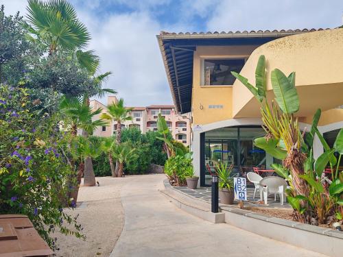 hotel photo