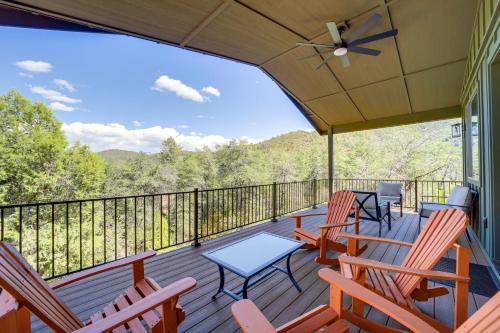 Games & Outdoor Seating: Cabin in Scenic Payson!, Payson