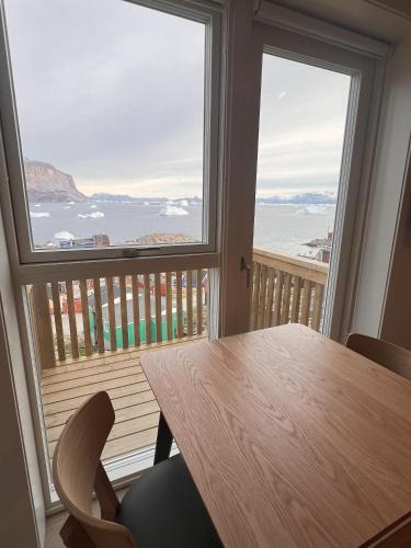Vistas, AVANI Unnuisarfiit - Apartments in Qaarsut