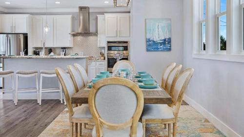 Blue Horizon by Last Key Realty in Sugarloaf Shores, USA