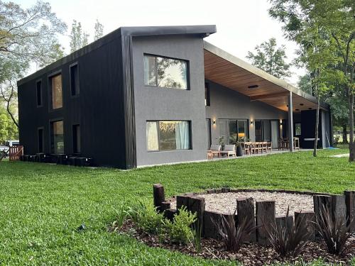 RentUp - Diseño exclusivo espacios unicos Tessalia Casa Polo (RentUp - Diseno exclusivo espacios unicos Tessalia Casa Polo) in Francisco Álvarez