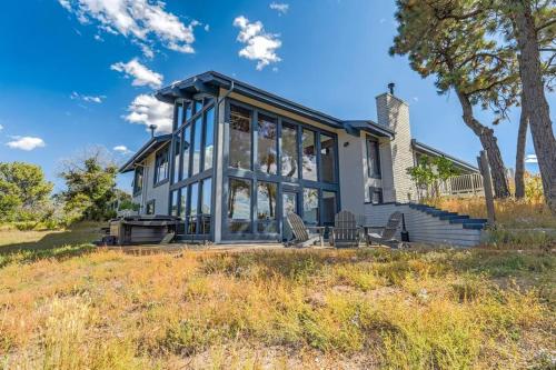 Private Villa-72 Acres-Hot Tub-Views-USAFA in Gleneagle (CO)