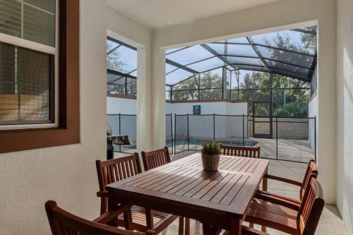 Comfortable 4 Bedrooms Storey in Kissimmee, USA