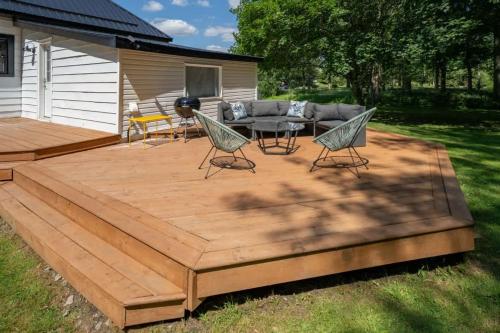 Carson's Creek - Carson's Creek - Serene Yard and Hot Tub ST-2021-0126 in Niles Corners (ON)