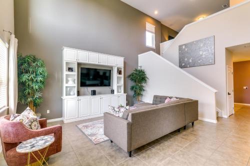 Gibsonton Vacation Rental with Private Patio! in Gibsonton, USA