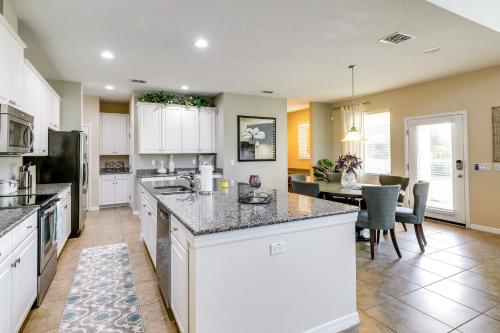 Gibsonton Vacation Rental with Private Patio! in Gibsonton, USA