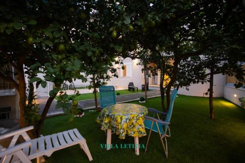 Сад, Exclusive house Pompei Vesuvius Sorrento Amalfi in Боскореале