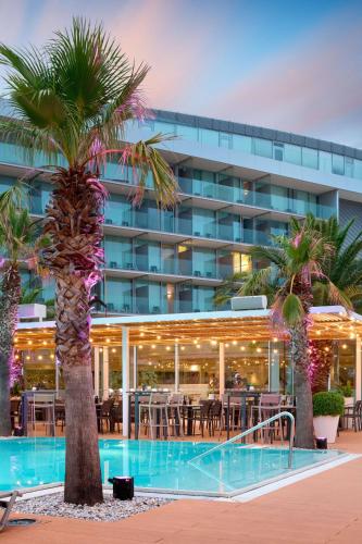 Radisson Blu Resort & Spa - image 11