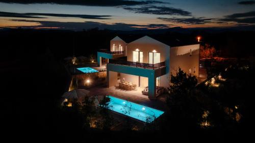 ทัศนียภาพภายนอกโรงแรม, Villa Delight in คราส