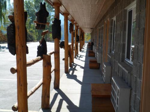Eagle's Nest Motel - 숙소 외관