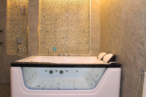 Facilities, Geobay Hotel in Bukit Indah