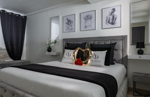 Suite avec jacuzzi proche Paris & Disneyland in Pontault-Combault