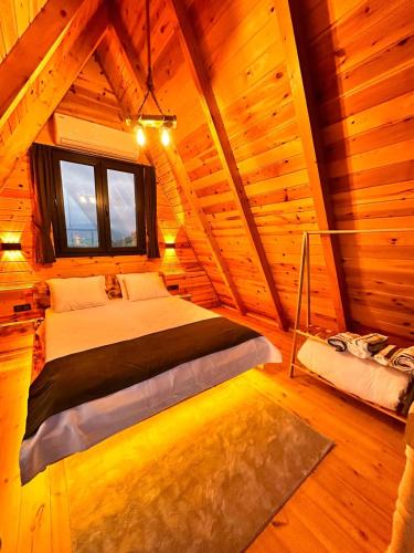 Bologina Suit Bungalov