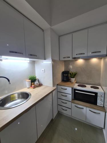 Apartment in the heart of the city 5G, Larisa (fotografie 6)