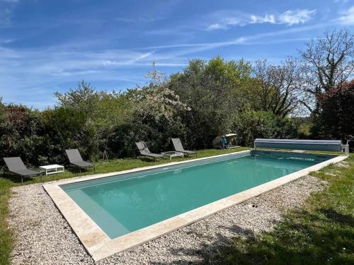 Villa campagne - Hammam & Piscine à 1h30 de Paris (Villa campagne - Hammam & Piscine a 1h30 de Paris) in Ervauville