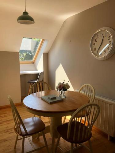 Beautiful one bed apartment in excellent location in 斯比達爾