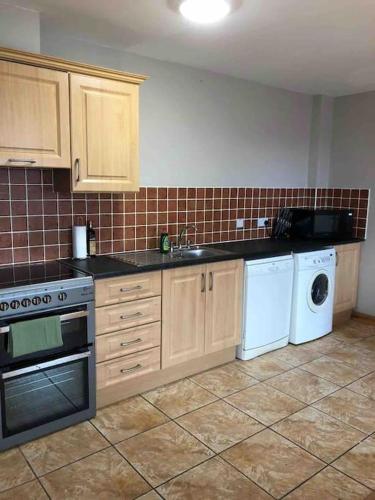 Beautiful one bed apartment in excellent location in 斯比達爾