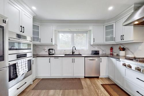 Newly renovated luxury villa in Stouffville, ON in Whitchurch-Stouffville (ON)