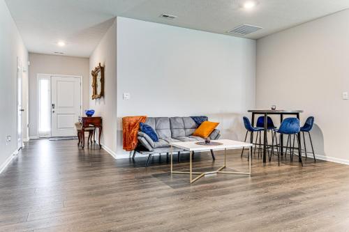 5 Mi to Fort Harrison Home with Pool Access! in McCordsville, USA