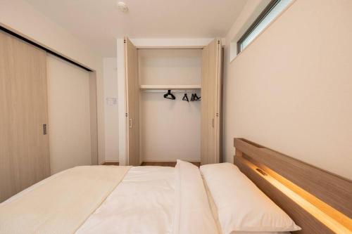 GH8197 Newly Designed Home with All Modern Conveniences