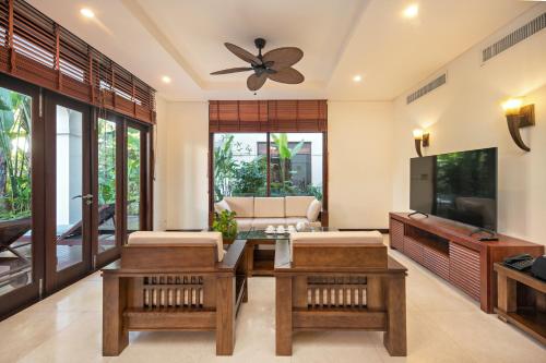 Purama Villas Resort Beachfront Da Nang - 공용 라운지/TV 시청 구역