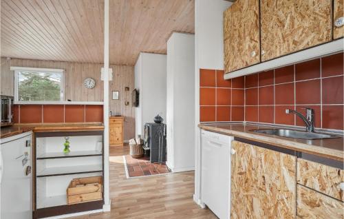 Kitchen, Holiday Home Mølgardsvej Thisted in Sonder Vorupor