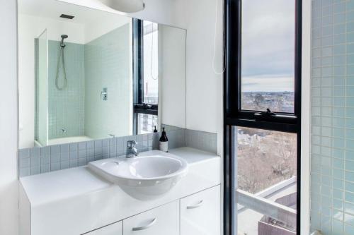 Apartment image 9