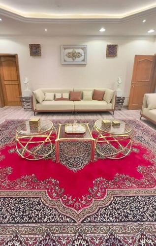 4Bedrooms Luxurious Furnished plus Big Majlis 4Bedrooms Luxurious Furnished plus Big Majlis