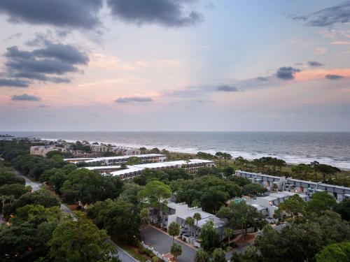 Grand Hilton Head Inn Ascend Hotel Collection - image 9