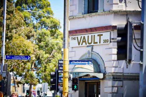 Carlton Heritage Home Explore Melbourne s Heart