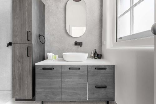 Mr Manchester in Peaceful Parkville in 帕克維爾