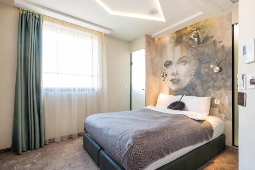 Aurora Hills Hotel in Plovdiv City Center