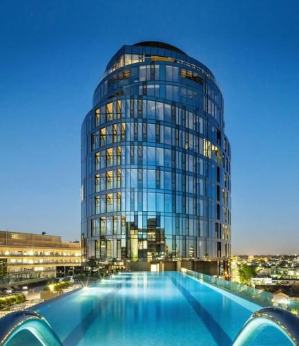 Lumina Bluewater Stay - Coastal Views & Tranquil Surroundings in St. Kilda Road