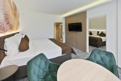 Wellness Hotel Astra - image 2