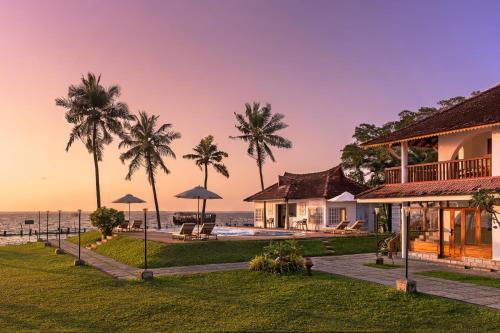 مسبح, باكوات ريبلز كوماراكوم (Backwater Ripples Kumarakom) in كوماراكوم