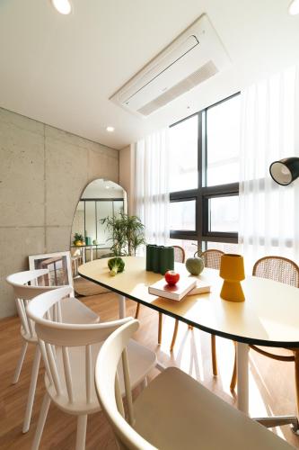 Hongik Univ Station Wave Family Suite #D, Soul (fotografie 7)