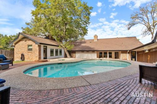 Austin Oasis Main House with Private Casita and Pool in Austin, USA