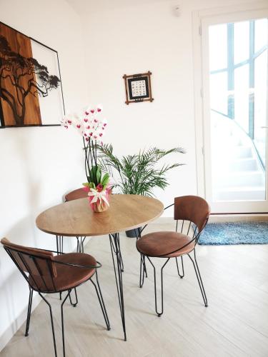 อาหารและเครื่องดื่ม, Panorama Suite in เปียซซา อาเมรินา