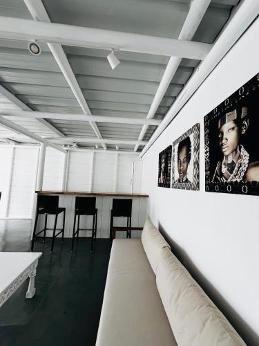 Summerdays Studios - Tap to explore photos