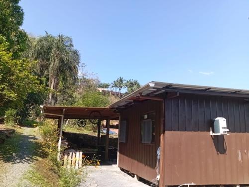 Зовнішній вигляд готелю, MICRO CASA DE SITIO DO TIO Tonho in Itoupavazinha
