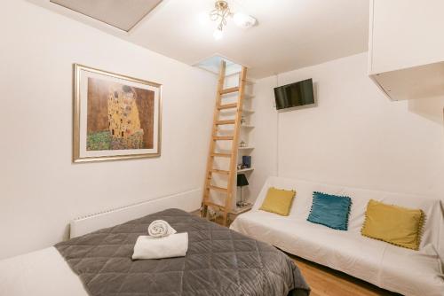 Covent Garden TownHouse Magical & Charming 8 rooms - image 13