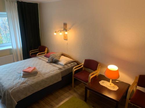 K84, Nice 2- bedroom apartment - 2 big beds 1 single bed, Tartu (foto 3)