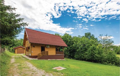 Nice Home In Licki Osik With Ethernet Internet