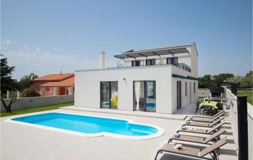 Villa Perle, Pula