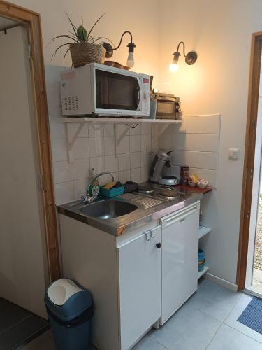 кухня, Studio privé à la campagne (Studio prive a la campagne) in Mereville