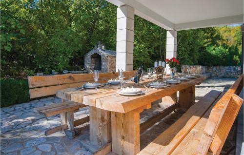 virtuve, Cozy Home In Gornje Podbablje in Drum