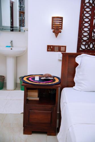 Double Room with Garden View image 10