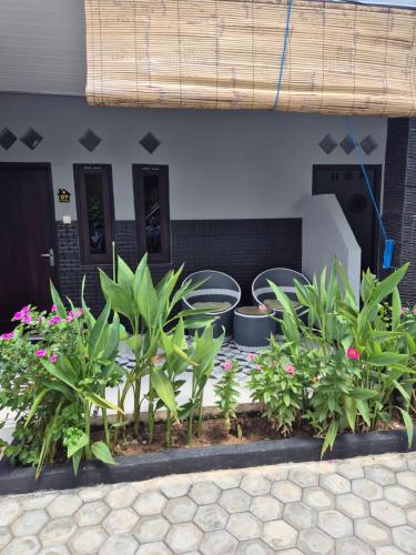 Juliana HomeStay in Dompu