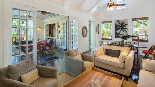 Four-Bedroom House image 7